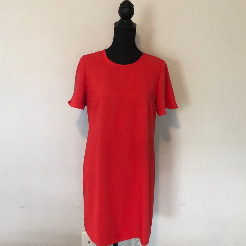 💕SOLD💕 Ann Taylor short, orange dress Sz 8